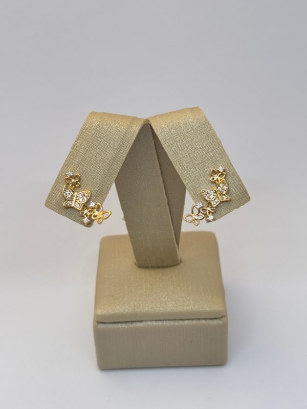 Brinco Ear Cuff Borboletas e Flores com Zircônias