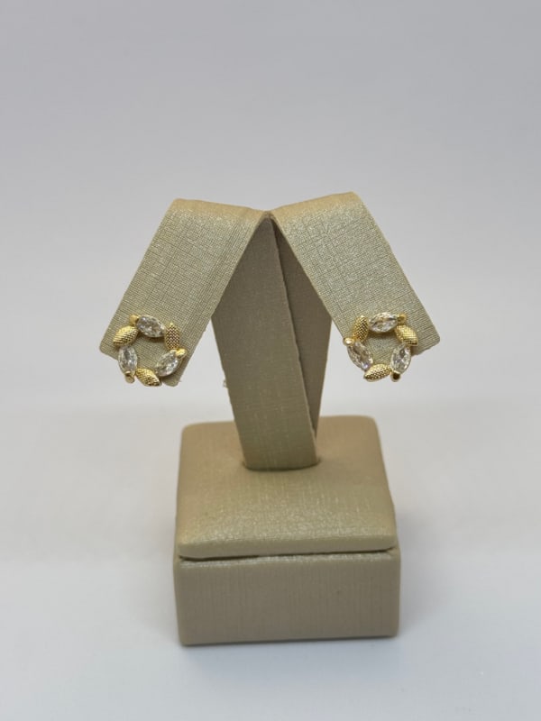 Brinco Botânico Dourado Oval
