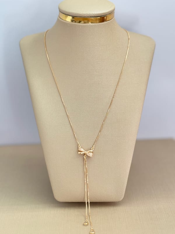 Colar Laço Dourado com Pendente Duplo