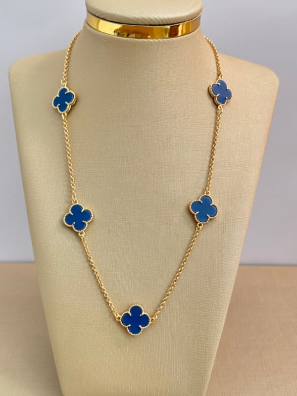 Colar trevo Azul